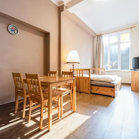 יאנסקה לזנה Apartmany Pod Kolonadou מראה חיצוני תמונה